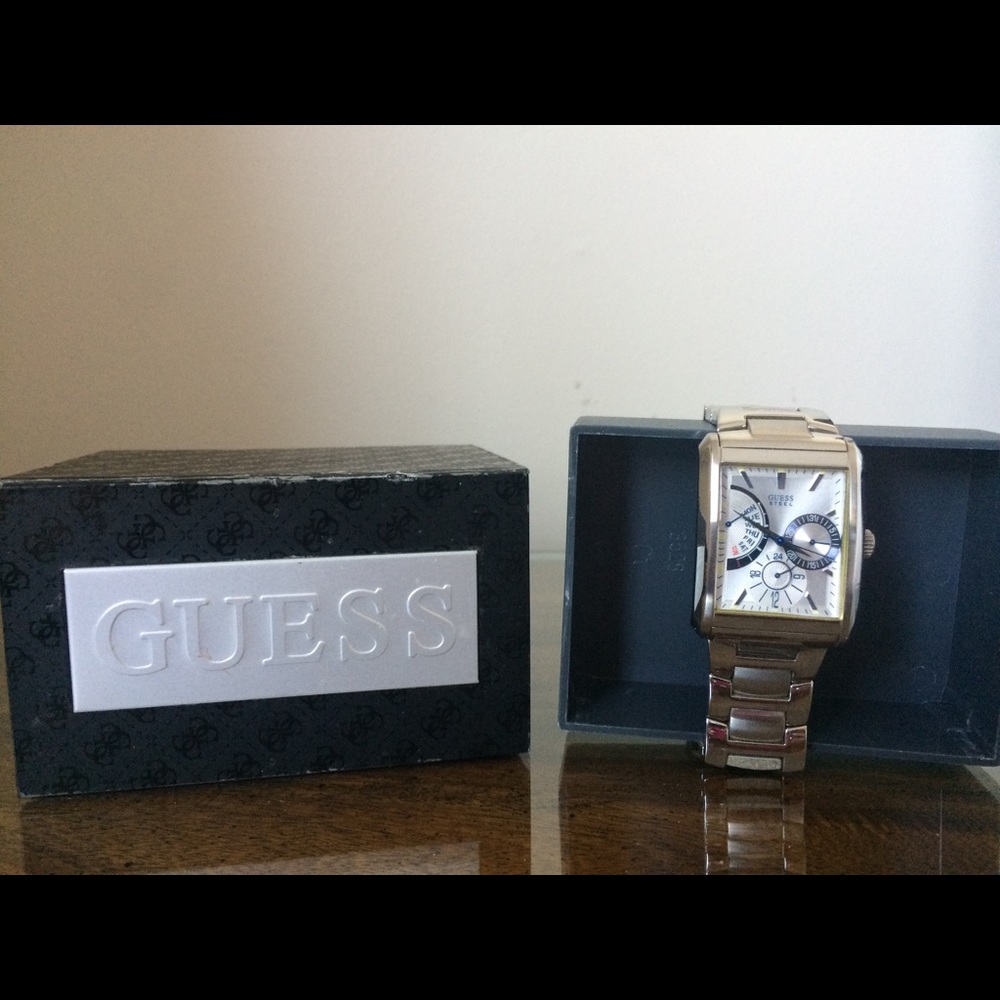 Guess-Men's Watch